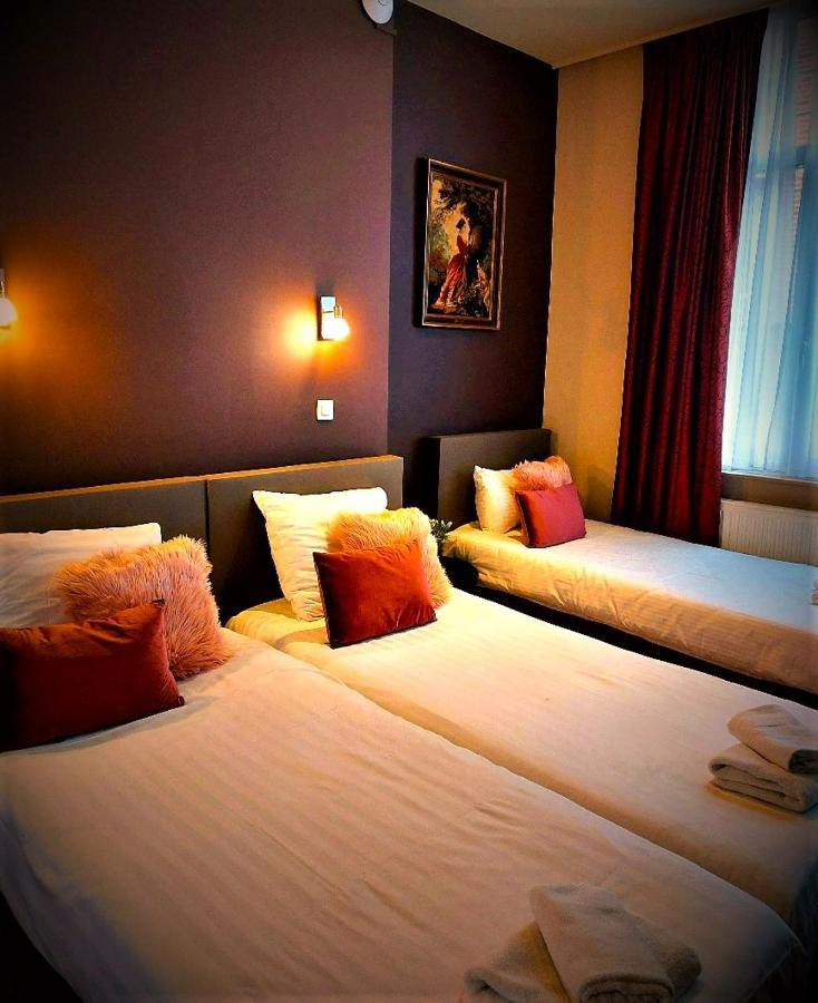 Hotel Mezonvin Anversa Esterno foto